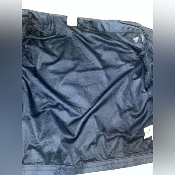 Adidas Windbreaker - Picture 5 of 5